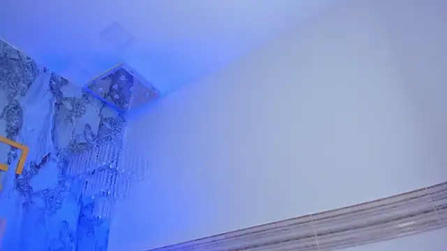 Sophi_Johnson live sex cam