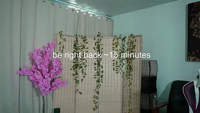 IzabellaOnes's cam snapshot