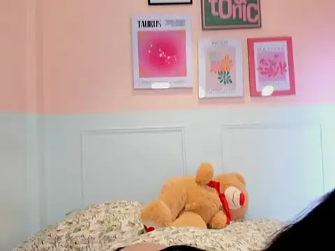 NaeniaDemon_'s cam snapshot