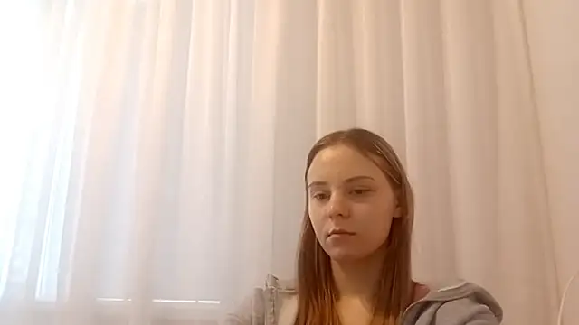 CrackShirker's cam snapshot