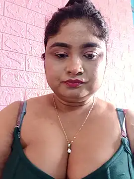 hornyriyanka live sex cam