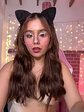 Juanelopez1 live sex cam