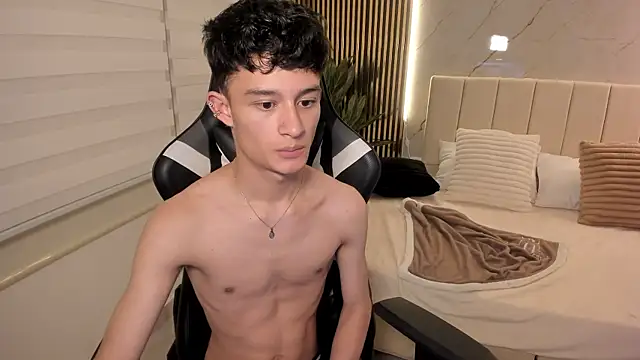 Patrick_Howland_ live sex cam