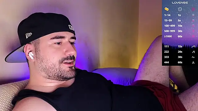 DominantTheo live sex cam