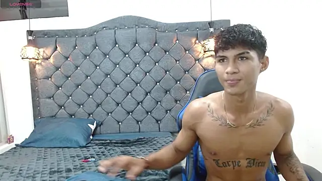 luka_big18 live sex cam