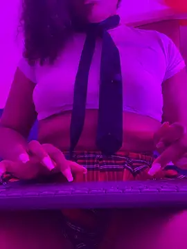 canelaa_sweet5's cam snapshot