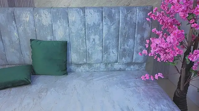 xyra_veln_s's cam snapshot