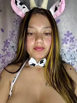 Bloom_Dahlia's cam snapshot