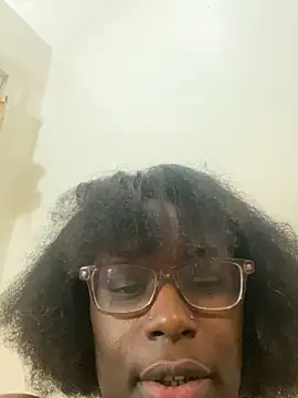 Sinfulwaterfalls's cam snapshot