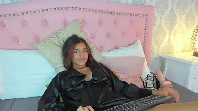 luciana_lopez_7's cam snapshot