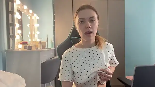 AndreeMerryman live sex cam