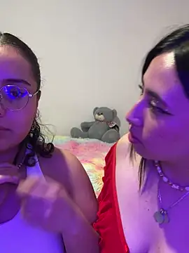 tuli_aily's cam snapshot