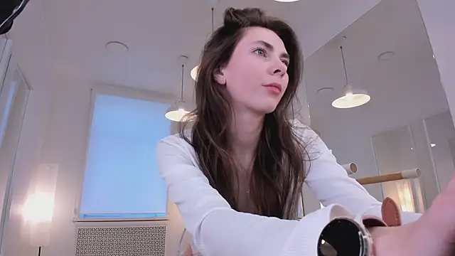 Scarlet_Muse_'s cam snapshot