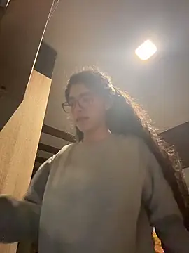 dani_bela's cam snapshot