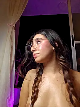 Meganthomson's cam snapshot