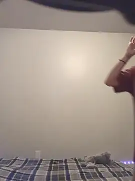 yummy_myla's cam snapshot