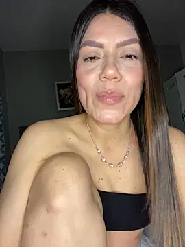 martina_contreras's cam snapshot