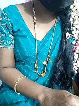 lolida69thamil live sex cam