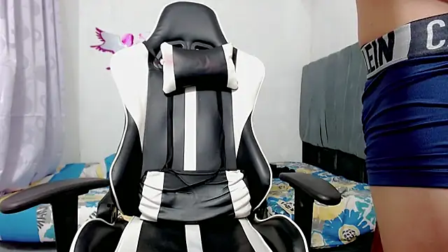 Tuporia6272's cam snapshot