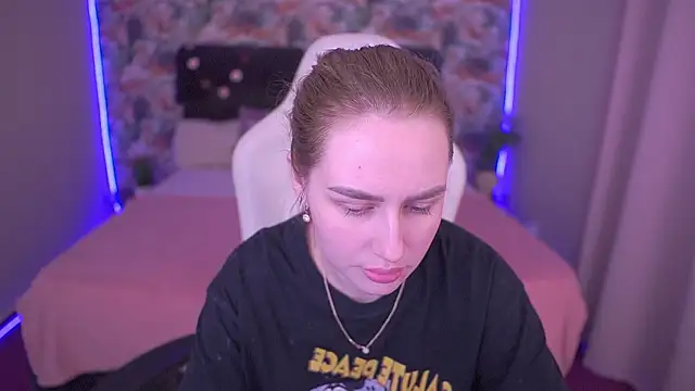 GabriellaJass live sex cam