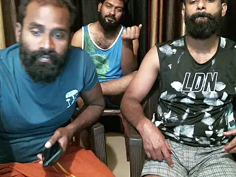 indian2's cam snapshot