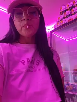 Hot_beauty__'s cam snapshot