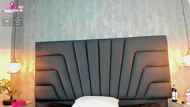 Maya_curvy's cam snapshot