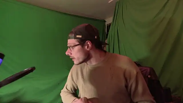 MasterDaddyCool's cam snapshot