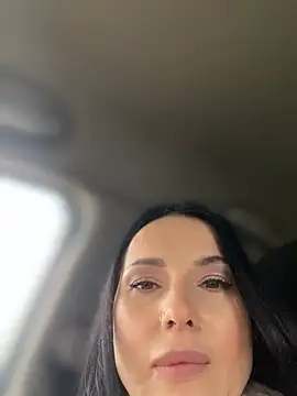 Roxana-Sexy live sex cam