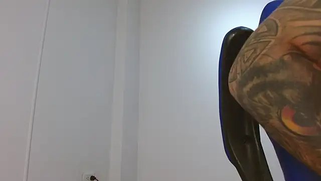 Joeysexx2's cam snapshot