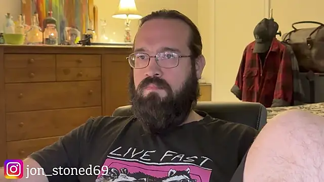 beardedfantasydaddy live sex cam