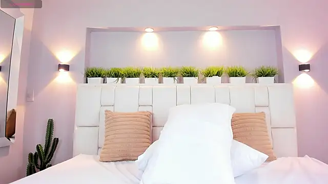 LunnaBlake's cam snapshot