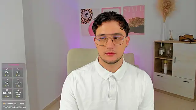 Massimo_Fiore's cam snapshot