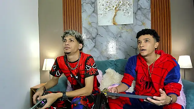 YOUNG_BOYS_HELL live sex cam