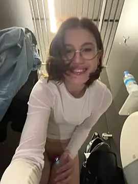 RinaCat live sex cam