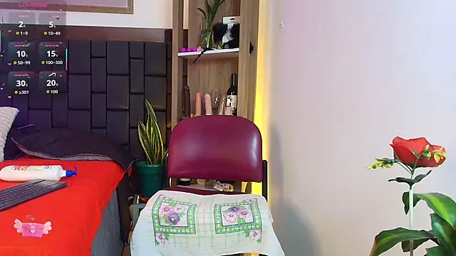 EllenaBoobs_ live sex cam
