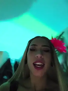 Holistic_Ambrita's cam snapshot