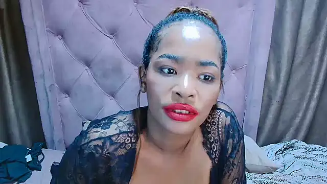 AFRICANGODDESSXXX's cam snapshot