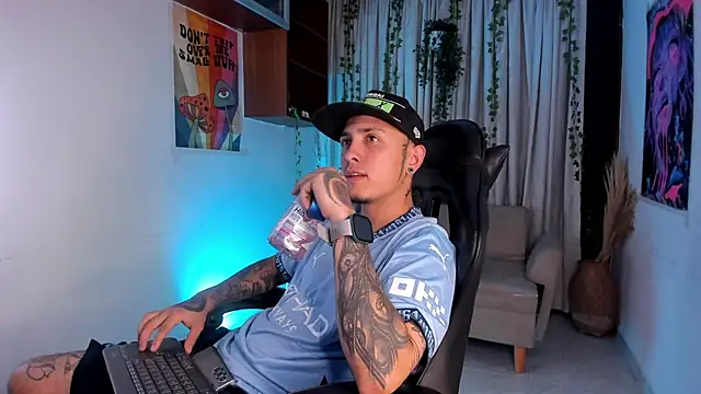 ReyBigx's cam snapshot