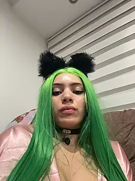 romanovanita's cam snapshot