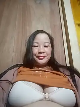 MinaYangon502's cam snapshot