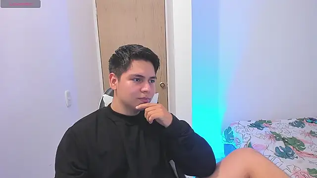 Asta_YunoXXX's cam snapshot