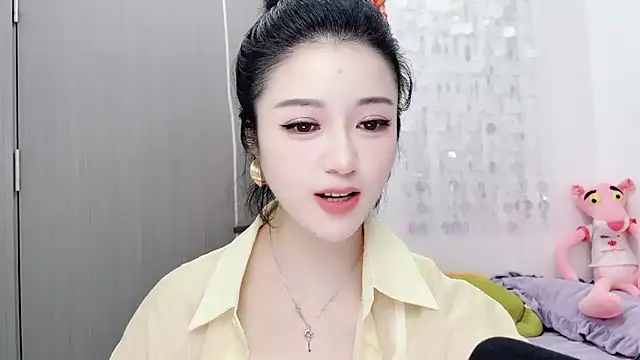 starsqimei live sex cam