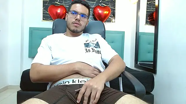 Trevor_Ash's cam snapshot