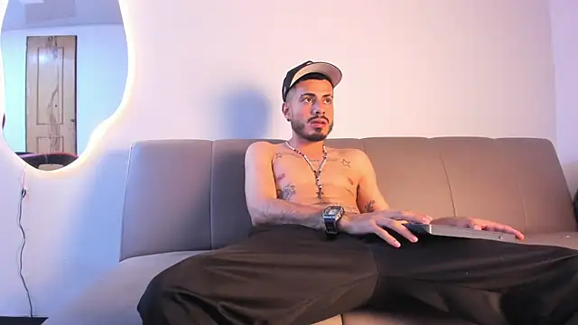 MatthewCullen's cam snapshot