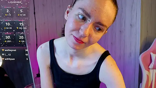 KristineValbuena's cam snapshot