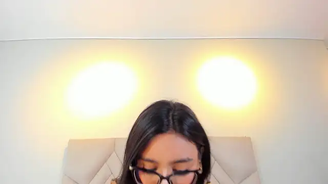 Isis_Osman live sex cam