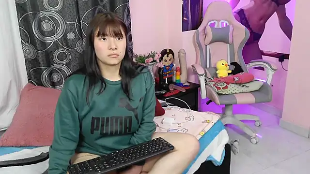 Zulema_R1's cam snapshot