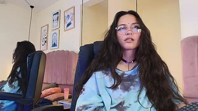 Hanabie_'s cam snapshot