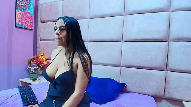 Scarlett_Moom's cam snapshot